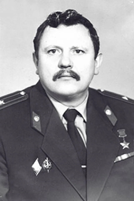 Герой Советского Союза Михаил Исаков
