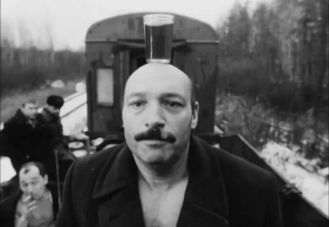 Отказ от государственных званий, 60 лет с одной женой и сын-копия: Настоящая жизнь Юрия Цурило