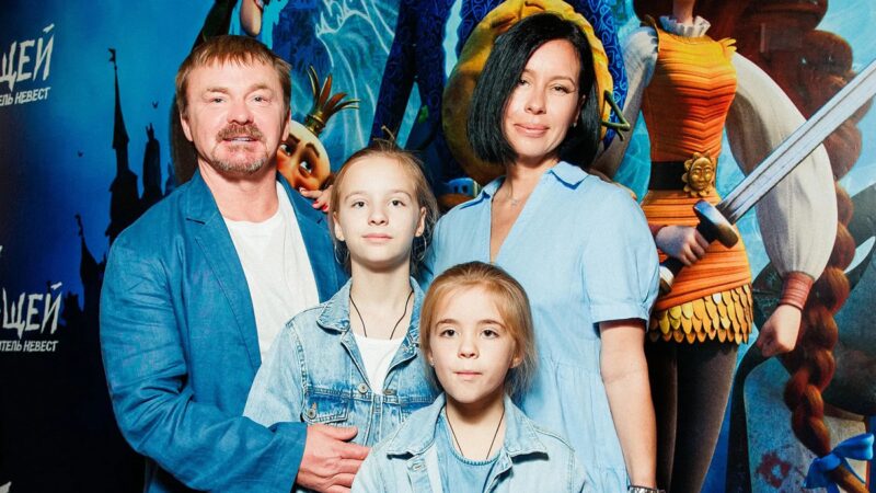 Из уличных группировок — на экраны: как Владимир Сычев пережил ложный арест и спасся благодаря семье