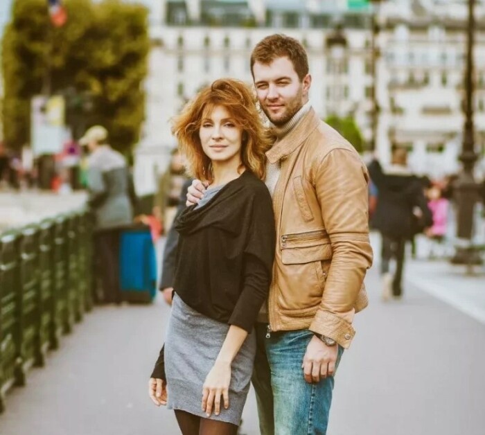 Елена Подкаминская и Денис Гущин