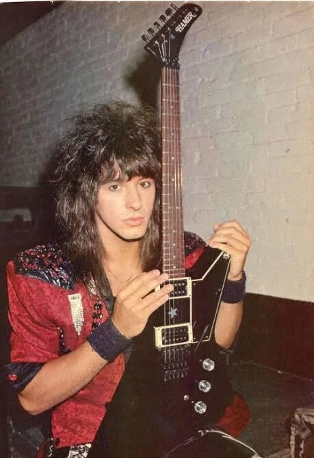 Первый шаг к стадионному року: как Bon Jovi записали свой дебютный альбом в 1984 году