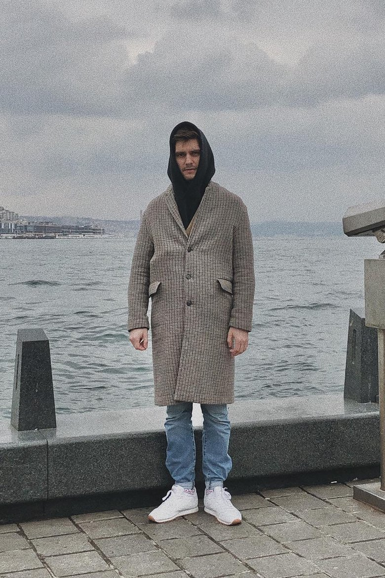 Дарья Мороз и продюсер Иван Яковенко на фестивале «Короче»: слухи о романе и молчание на двоих