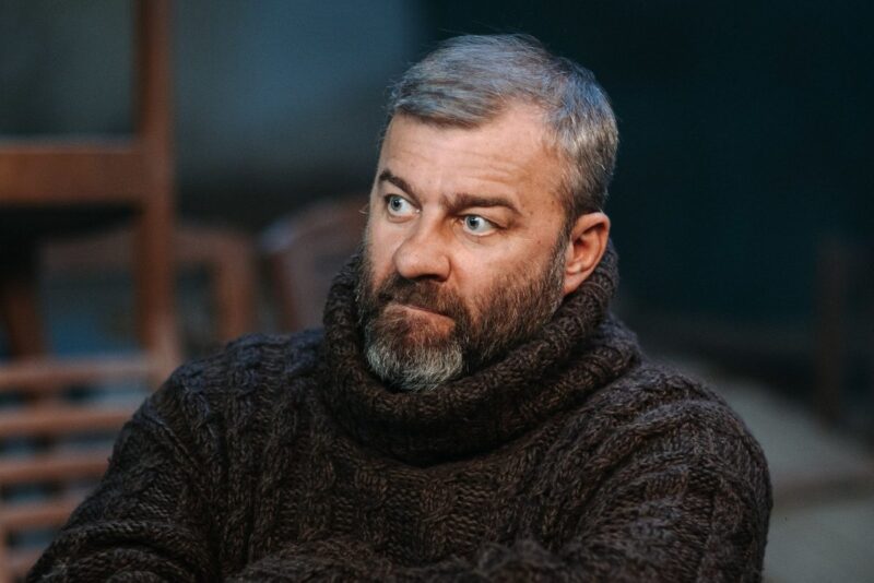 Михаил Пореченков в сериале «Полярный»