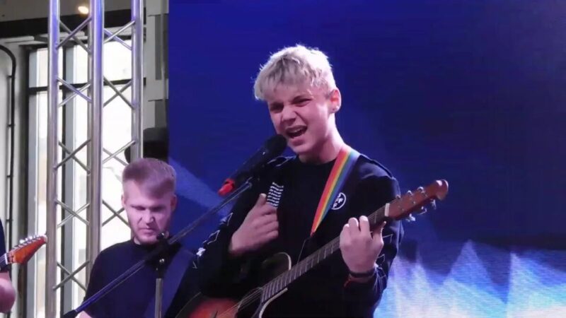 Ваня Дмитриенко во время занятий в «Республике KIDS»