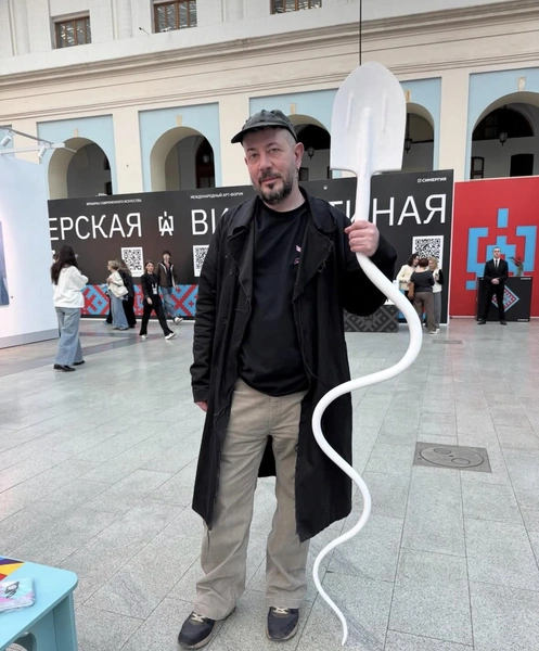 «Ешьте доширак и идите в техникум»: как совет Артемия Лебедева прожить на 30 тысяч рублей разозлил Сеть