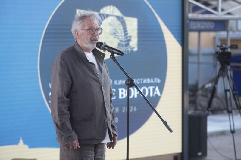От «Мэри Поппинс» до «Папиных дочек»: 8 известных актёров, которым исполняется 70 лет