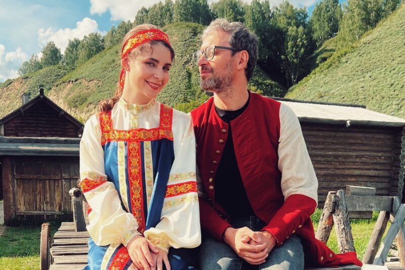 Мария Козакова показала подросшую дочь Иванну и родителей мужа: как живет наследница двух знаменитых актерских династий