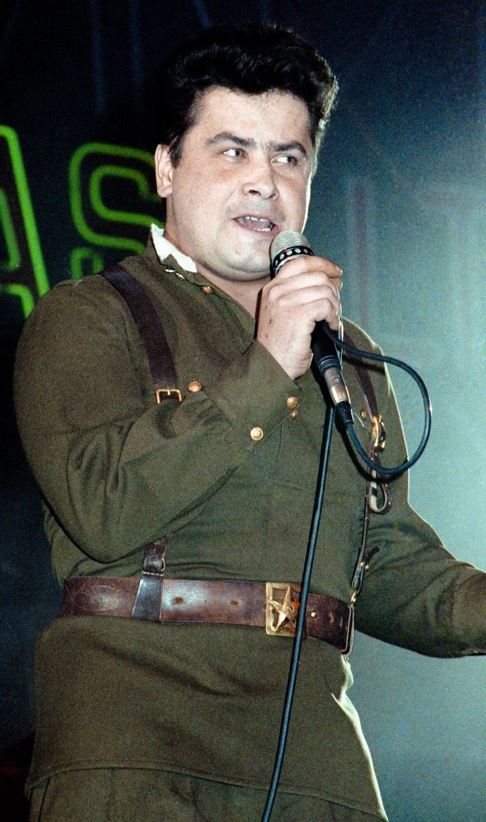Николай Расторгуев — бессменный фронтмен группы «Любэ»
