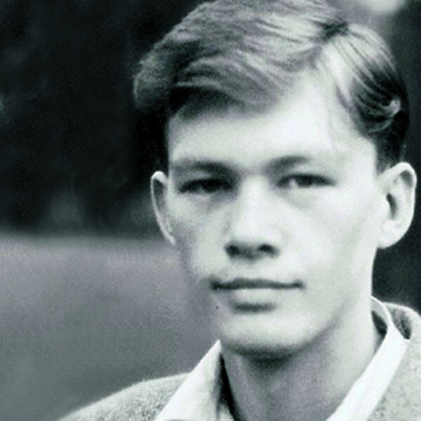 Тайна фамилии, княжеские корни и мужская кепка в прихожей: семейная история Ренаты Литвиновой