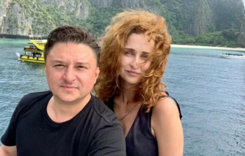 Почти 30 лет вместе и тайный союз без штампа: как Екатерина Стулова строила семью и карьеру