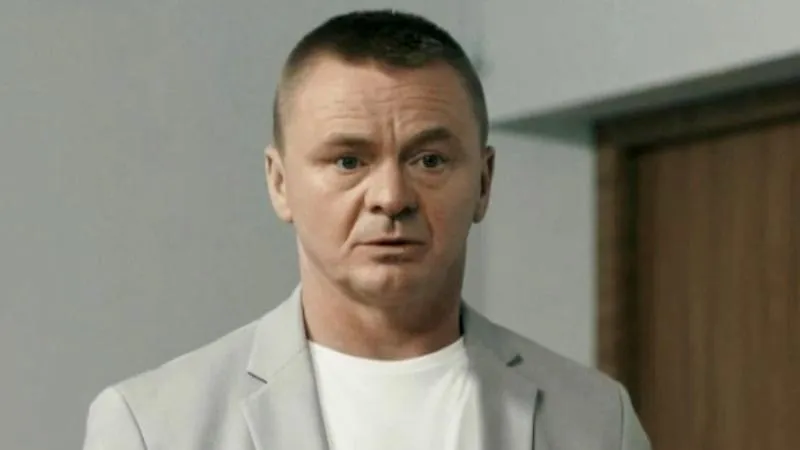 Из уличных группировок — на экраны: как Владимир Сычев пережил ложный арест и спасся благодаря семье