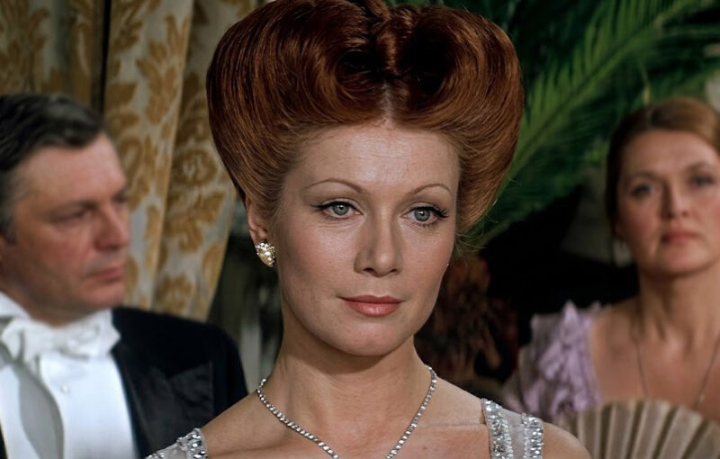 Анна Твеленева в роли леди Чилтерн в фильме «Идеальный муж», 1980 год
