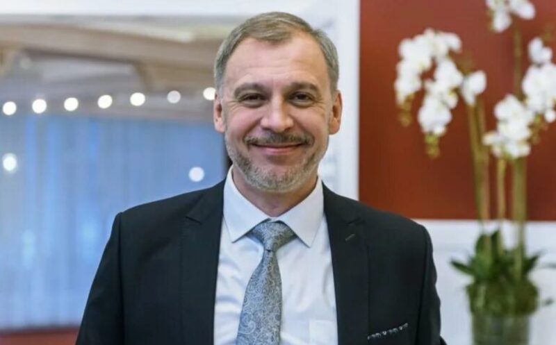 47 отказов у микрофона и годы в общежитии: как Сергей Чонишвили пробивался к признанию