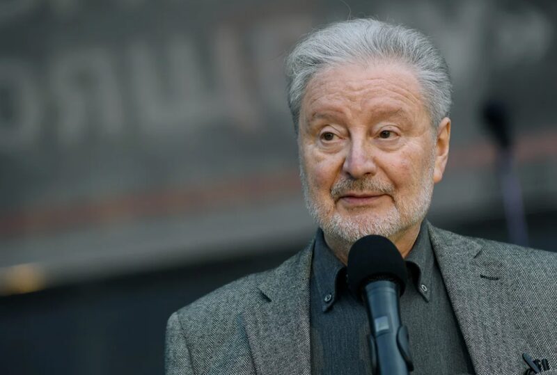 Вениамин Смехов