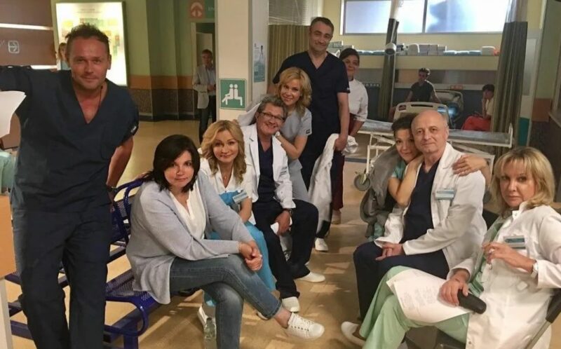 За кулисами «Склифосовского»: как создавали сериал и почему зрители заставили сценаристов вернуть героя