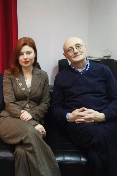 Расторгнутая помолвка со Спиваковским и скорый развод: почему звезда «Тайн следствия» Эмилия Спивак скрывает личную жизнь