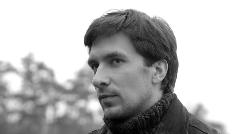 Отказ от глянца, пять сыновей и тайный брак: как живет Григорий Антипенко после оглушительной славы