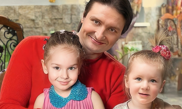 Эдгард Запашный с дочерьми Стефанией и Глорией.