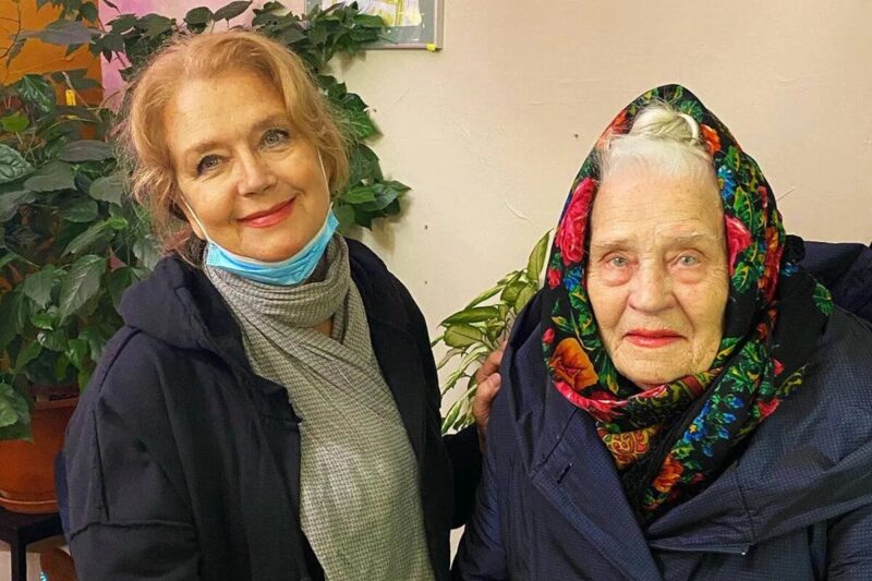 Как в молодости выглядела 104-летняя мама Ирины Алфёровой, передавшая дочери свою красоту