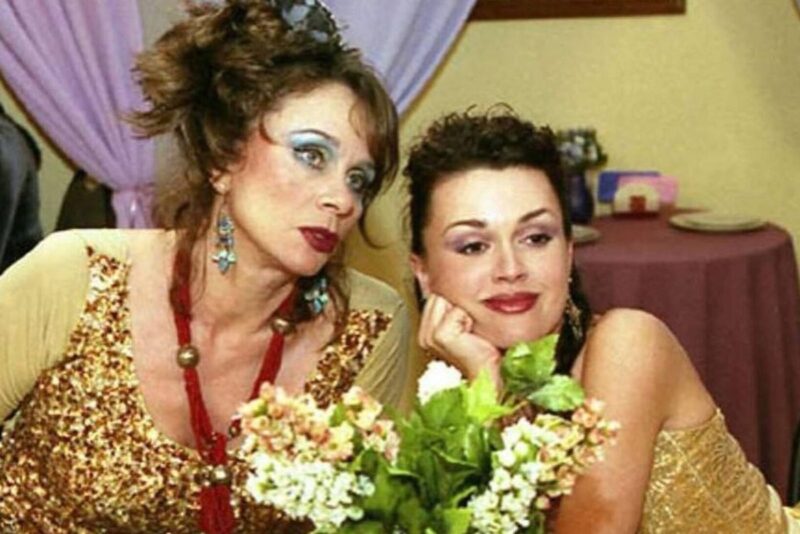 Трагедии за кадром: 6 героев популярных сериалов, чью экранную гибель сценаристам пришлось вписать в сюжет