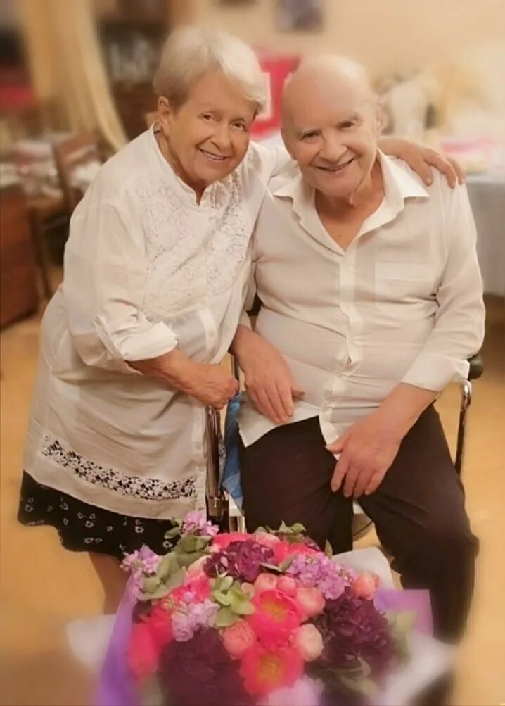 96-летняя Пахмутова после ухода Добронравова: кто рядом и почему музыка осталась главной опорой