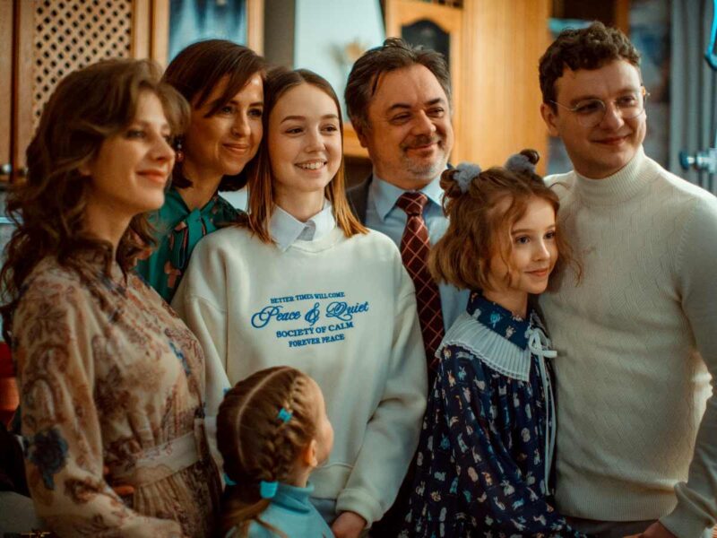 Жизнь после «Папиных дочек»: почему Екатерина Старшова бросила МГУ, уехала из России и выбрала лед