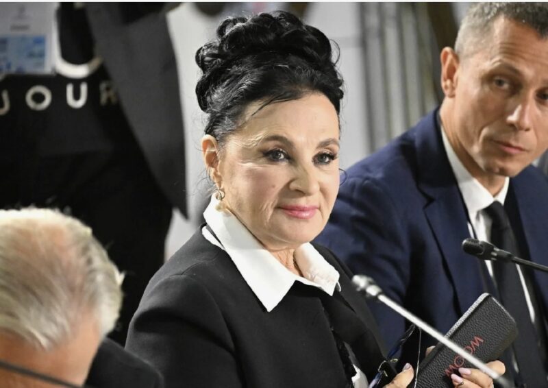 4 года после развода с Усмановым: Ирина Винер ушла с постов, но не из гимнастики