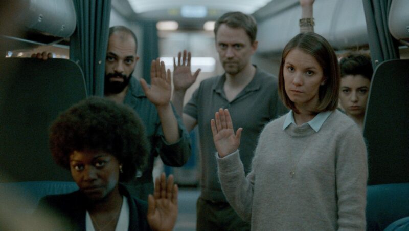 6 сериалов, которые затягивают с головой: от двора Хубилай-хана до ночного рейса без рассвета
