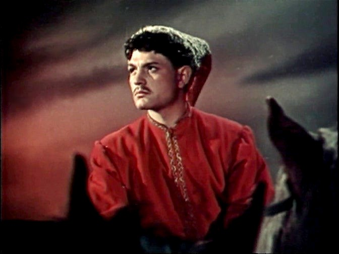 Актер в исторической ленте «300 лет тому...», 1956 год