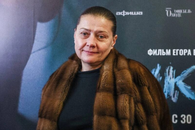 «Мужика восемь лет не было, дети в Германии»: как живет Мария Голубкина после смерти матери и развода с Фоменко