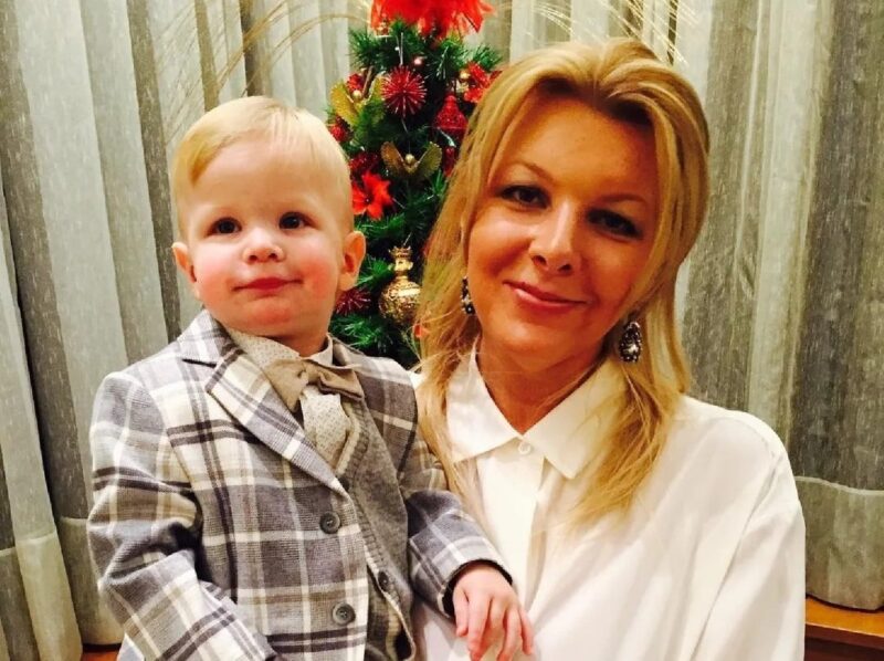 Светлана Акимова с сыном Иваром