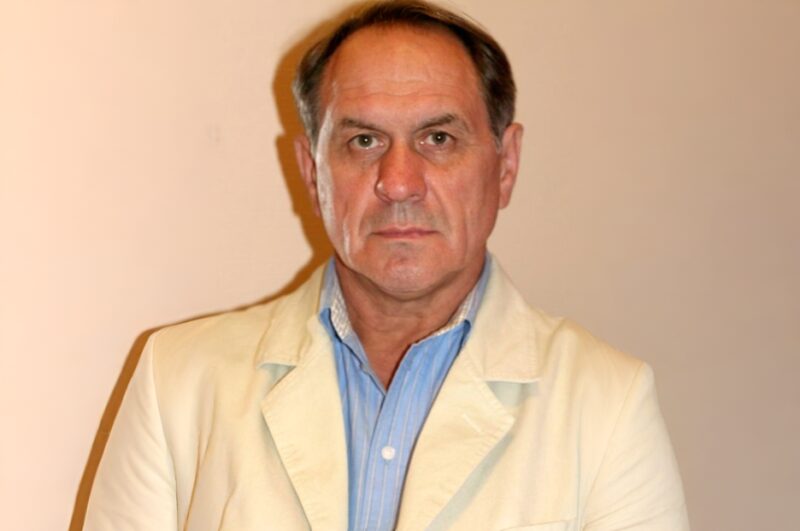 Актер Валерий Афанасьев