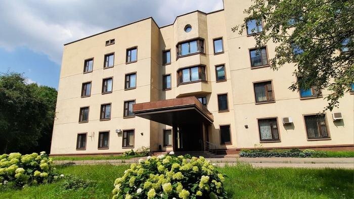Дом на улице Косыгина в Москве, где приобретал квартиры продюсер