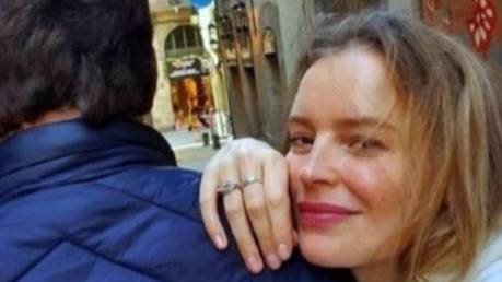 Одиночество после большой славы: почему звезда «Бедной Насти» Анна Табанина уехала из Москвы и растит троих детей одна