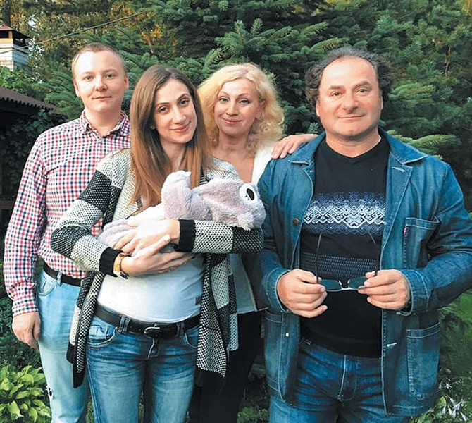 Побег с собственной свадьбы, интернат и триумф в 38 лет: судьба Семёна Стругачёва