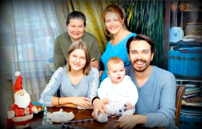 Ультиматум о монастыре, домашние роды и уход из кино на пике славы: как сложилась судьба Эльвиры Болговой