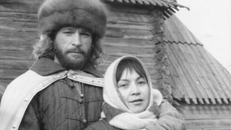 Подарки и съемное жилье для других при скромном быте дома: какой была семейная жизнь Игоря Талькова и его единственной жены