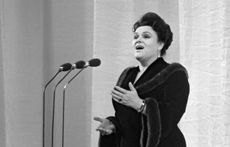 92 страны и дрейфующая льдина — но так и не стала матерью: судьба Людмилы Зыкиной