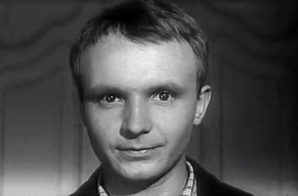 От Евстигнеева до Быстрицкой: 6 советских актёров в ролях врачей с непростой судьбой