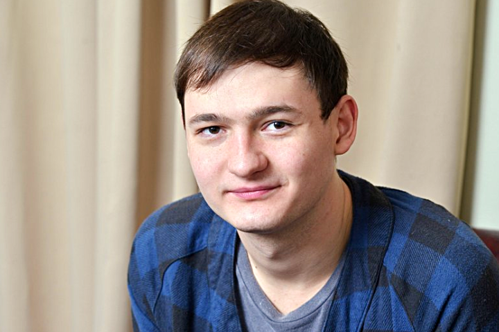 Глеб Пускепалис прославился раньше отца — и посвятил ему свой режиссёрский дебют