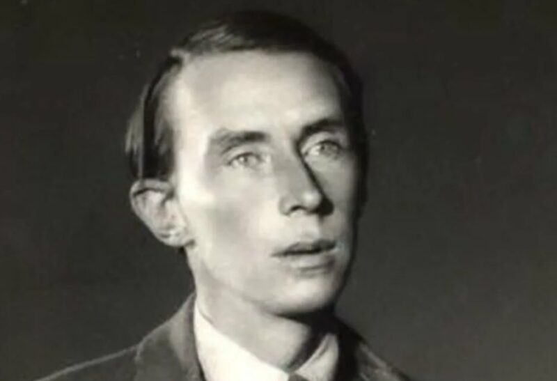11 советских актёров, которых мы помним пожилыми: какими они были в молодости