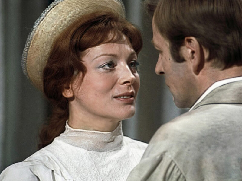 Светлана Коркошко в фильме «Атланты и кариатиды» (1980)