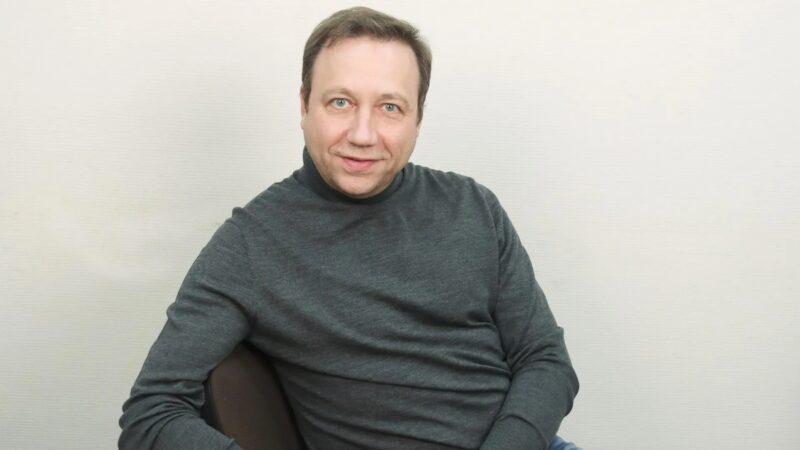 Случайный шанс у Гайдая и семейные правила: как Георгий Дронов стал звездой «Ворониных»