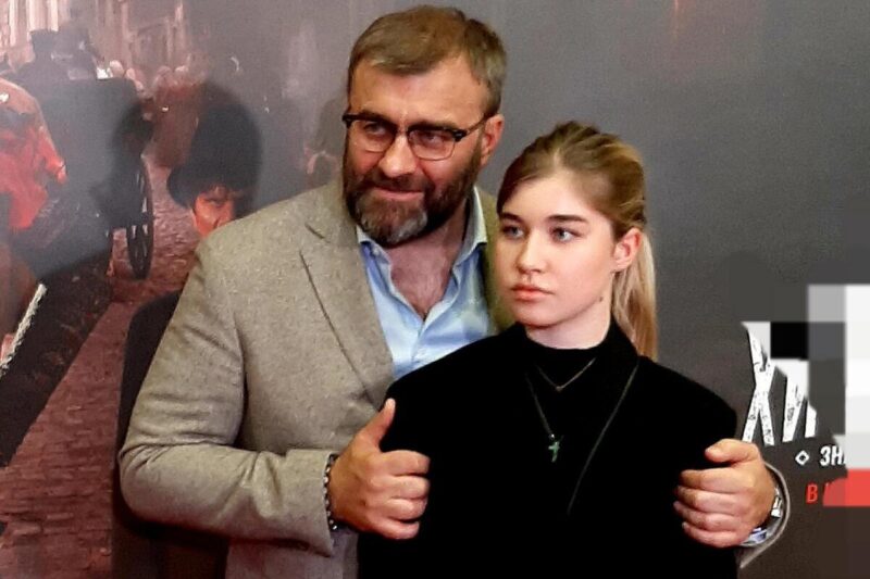 Дочь Михаила Пореченкова ходит на пробы и получает отказы: громкая фамилия не помогает