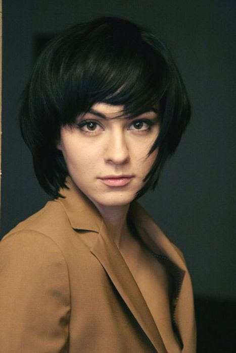 Почему 40-летняя Марина Коняшкина прячет любимого и не спешит под венец