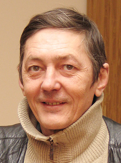 Актер Александр Постников