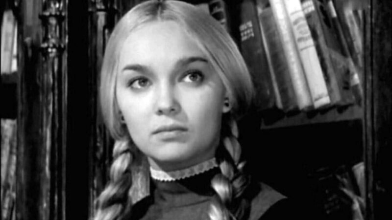 Наталья Гвоздикова в роли Марии Кондратьевой в сериале «Рождённая революцией»