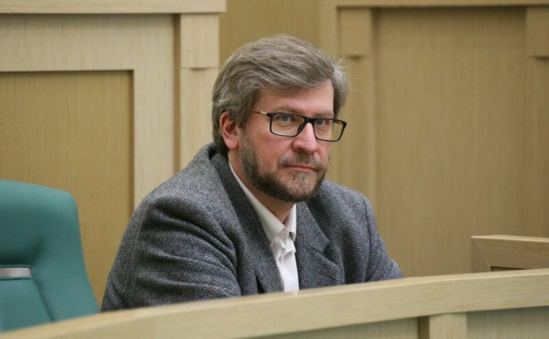 Чемодан Державина и молчание Лукьянова: главная загадка семьи Ширвиндта
