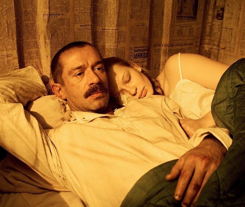 Юлия Пересильд и Владимир Машков в фильме «Край»