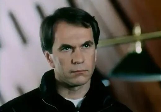 «У нас скучная и банальная связь»: слухи об изменах, громкие скандалы и почти 40 лет брака Алексея Гуськова и Лидии Вележевой